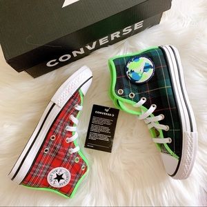 Converse All Star High Top Sneaker. Little Kid